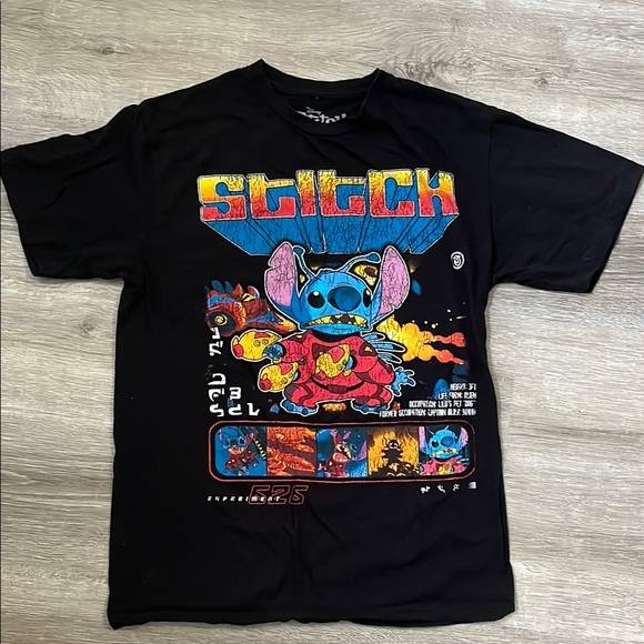 Disney Stitch In Space t-shirt size medium - Picture 1 of 3